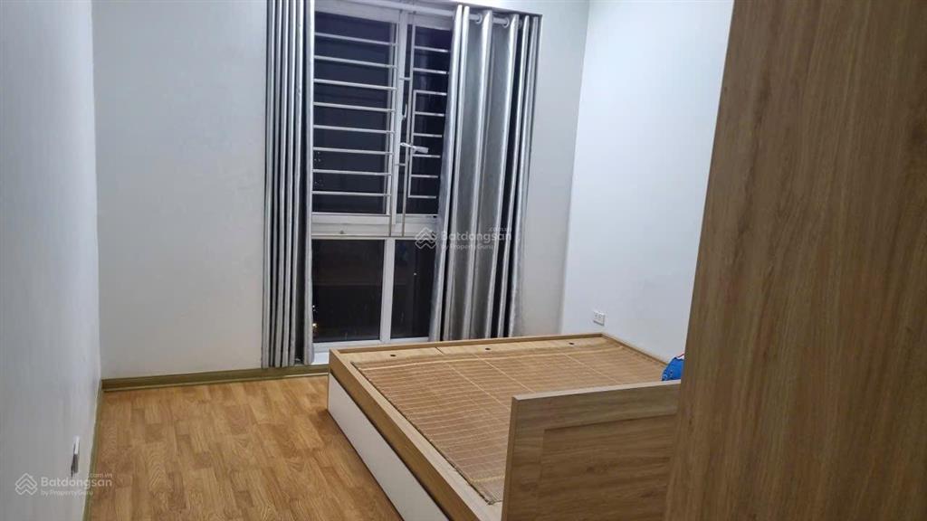 Cho thuê căn hộ chung cư sme hoàng gia, 11,5 triệu, 120m2, 3pn, 3wc, chính chủ uy tín