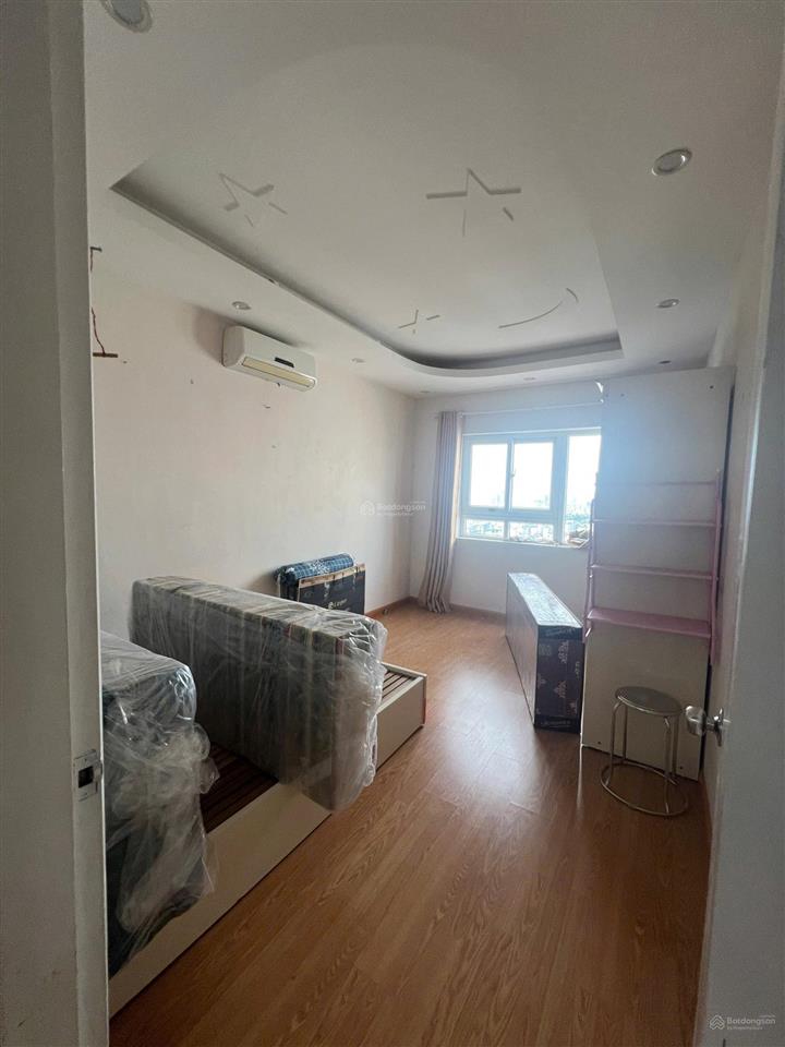 Cho thuê cc 3pn, 2wc, 100m2, 10,5tr, tòa ct1 viện bỏng, phùng hưng, hà đông, hà nội