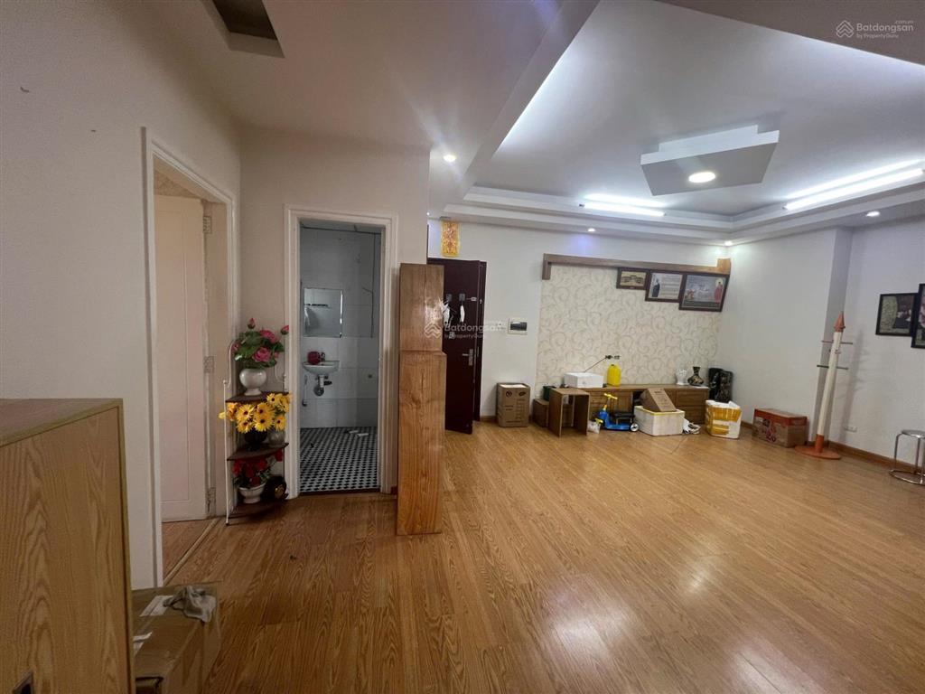 Cho thuê cc 3pn, 2wc, 100m2, 10,5tr, tòa ct1 viện bỏng, phùng hưng, hà đông, hà nội