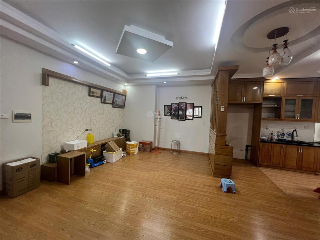 Cho thuê cc 3pn, 2wc, 100m2, 10,5tr, tòa ct1 viện bỏng, phùng hưng, hà đông, hà nội