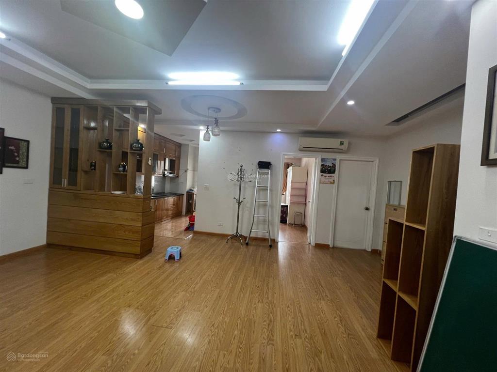 Cho thuê cc 3pn, 2wc, 100m2, 10,5tr, tòa ct1 viện bỏng, phùng hưng, hà đông, hà nội