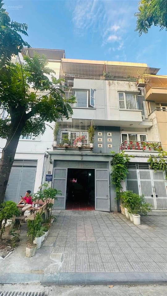 Cho thuê liền kề kđt văn phú, hà đông, 90m2 x 5 tầng, vị trí đẹp đường 20m, giá chỉ 16,5tr/tháng