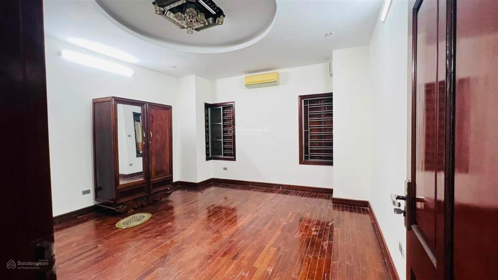 Cho thuê liền kề kđt văn phú, hà đông, 90m2 x 5 tầng, vị trí đẹp đường 20m, giá chỉ 16,5tr/tháng
