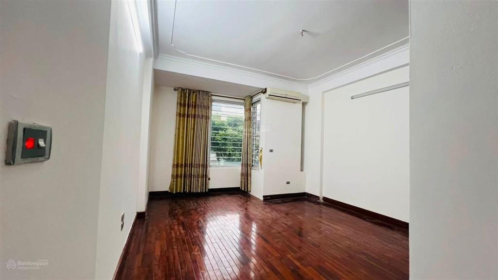 Cho thuê liền kề kđt văn phú, hà đông, 90m2 x 5 tầng, vị trí đẹp đường 20m, giá chỉ 16,5tr/tháng