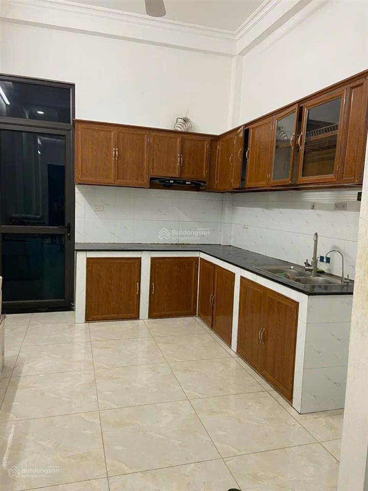 Hàng hiếm, cho thuê gấp nhà phân lô ô tô tránh phố hà cầu, hà đông, 50m, nhà riêng 4 tầng, giá 13tr