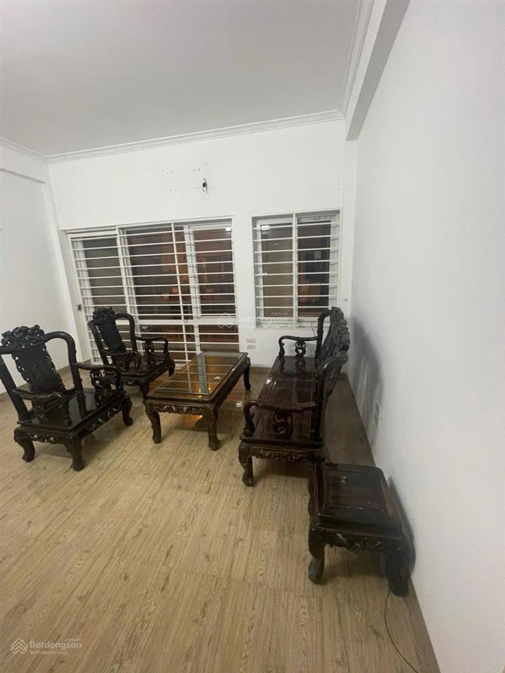 Cho thuê liền kề kđt văn phú  hà đông  70m2 4 tầng  nhà hoàn thiện cơ bản  chỉ 17 triệu/tháng