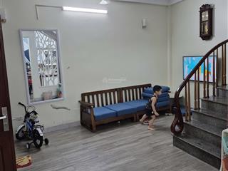 Cho thuê nhà riêng sát phố, 34m2, 4pn, 3wc tại văn quán, hà đông, 11 triệu, full đồ, ở ngay