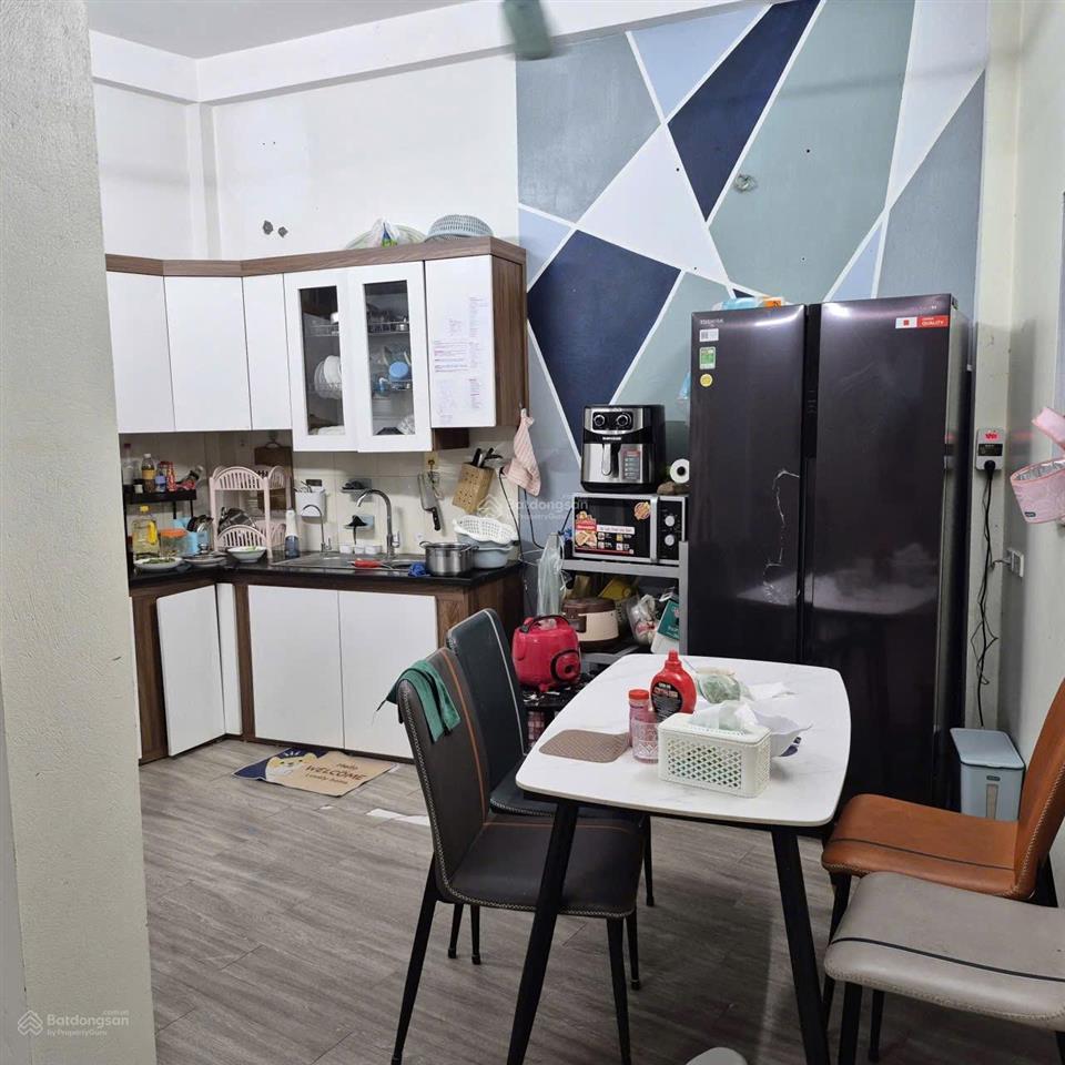 Cho thuê nhà riêng sát phố, 34m2, 4pn, 3wc tại văn quán, hà đông, 11 triệu, full đồ, ở ngay