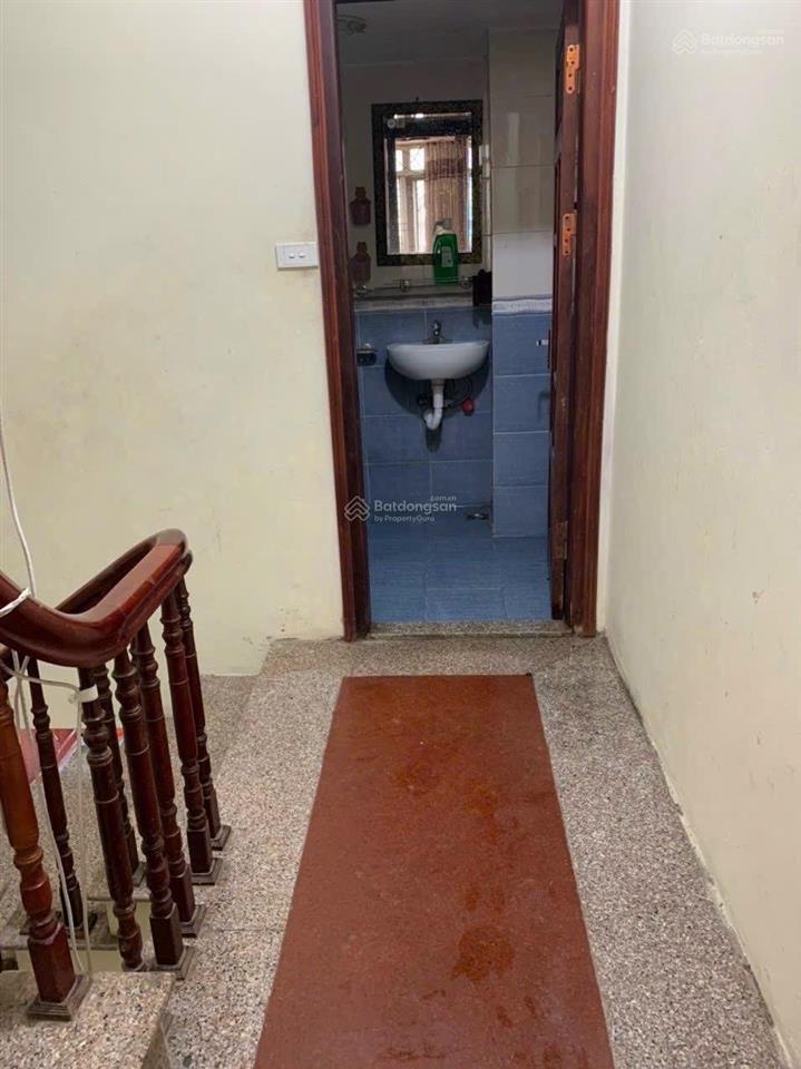 Cho thuê gấp nhà ô tô tránh 40m2, 6 tầng, vỉa hè, sát phố tại khu đô thị mới văn quán, hà đông