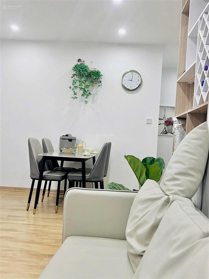 Cho thuê căn hộ cc 60m2, 2 ngủ, 2 wc, tại ct7j dương nội, hà đông, full đồ, giá 8tr/tháng