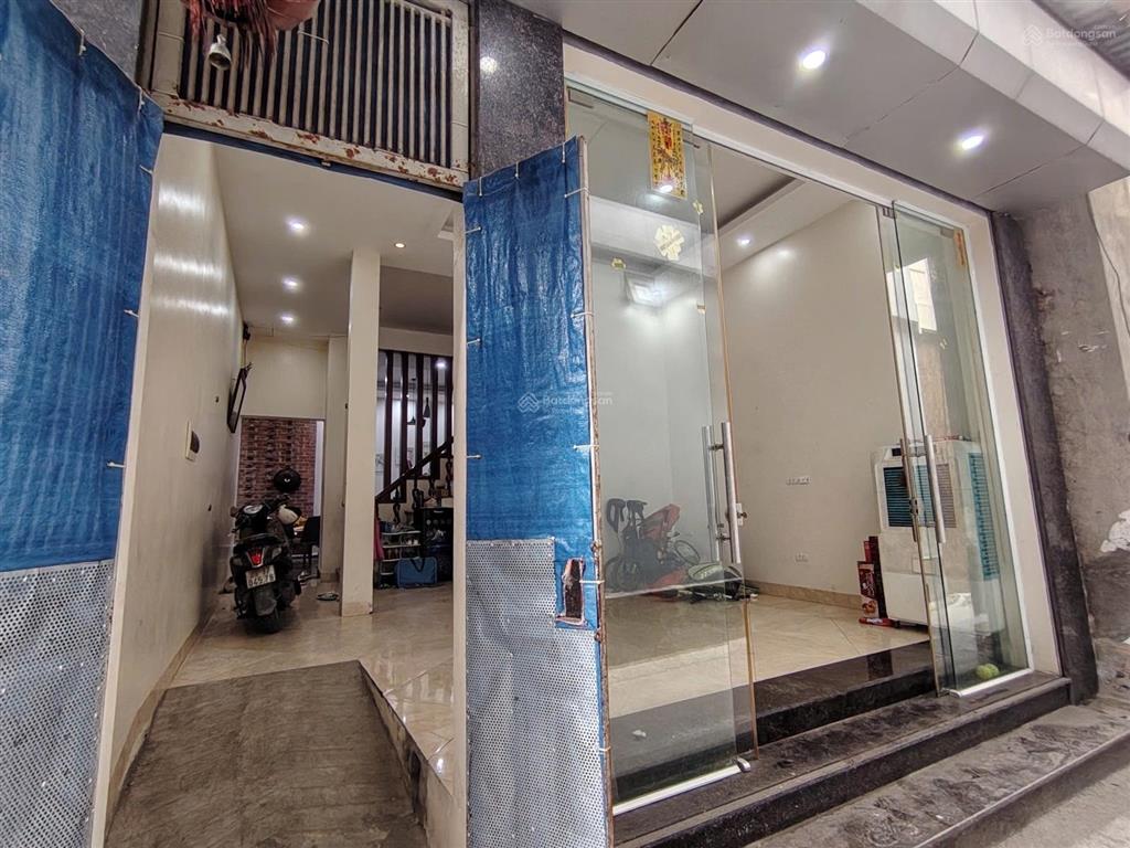Cho thuê gấp nhà kđt văn phú, hà đông, 70m2, sát victoria, full nội thất, sát phố, giá 12,5tr