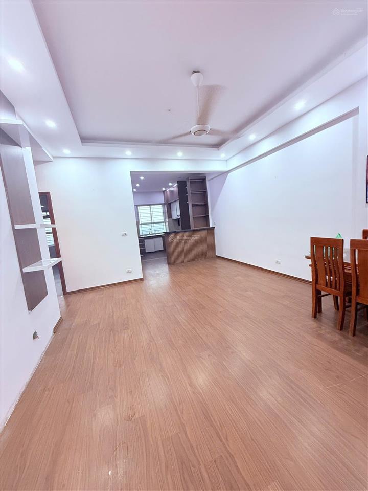 Cho thuê căn hộ ct2 nam xa la, hà đông, 80m2, 3 phòng ngủ, nhà đẹp, giá chỉ 8 triệu/tháng
