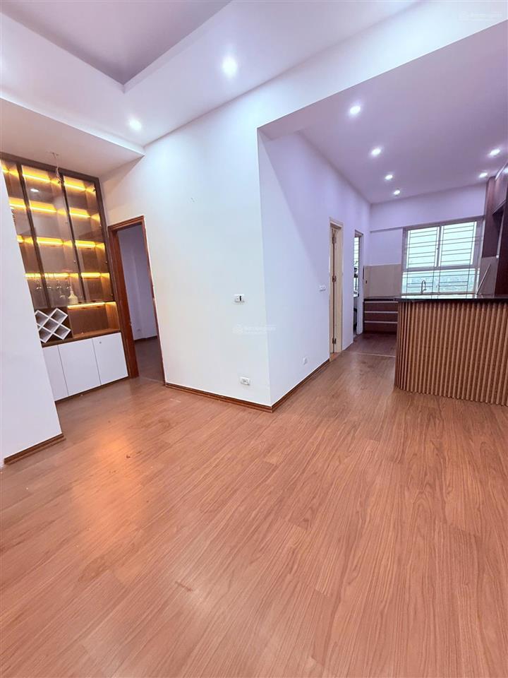 Cho thuê căn hộ ct2 nam xa la, hà đông, 80m2, 3 phòng ngủ, nhà đẹp, giá chỉ 8 triệu/tháng