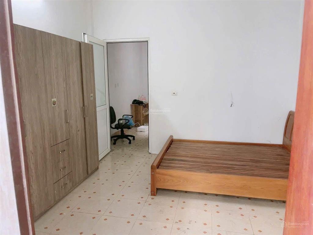 Cho thuê nhà nguyên căn phan chu trinh, hà đông, 45m2, 4pn, ô tô vào nhà, full đồ, chỉ 11 tr/tháng
