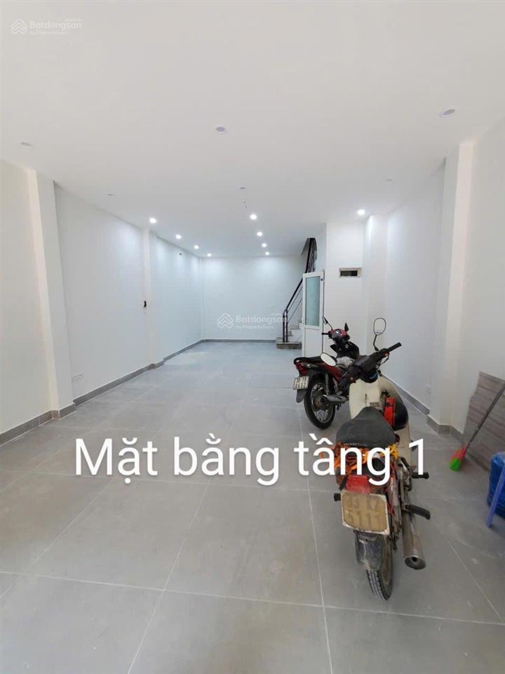 Cho thuê liền kề 5 tầng sát trường chuyên nguyễn huệ, quang trung, hà đông  50m2  vỉa hègiá 16tr