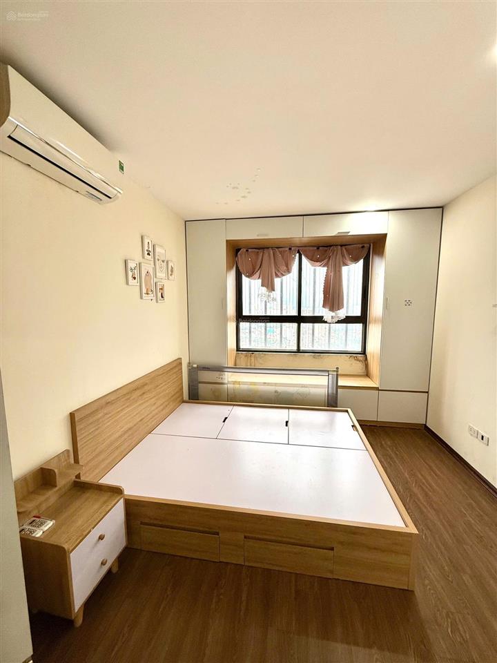 Cho thuê căn hộ tháp doanh nhân thanh bình, mỗ lao, hà đông 70m 2 ngủ full đồ 10,5 triệu