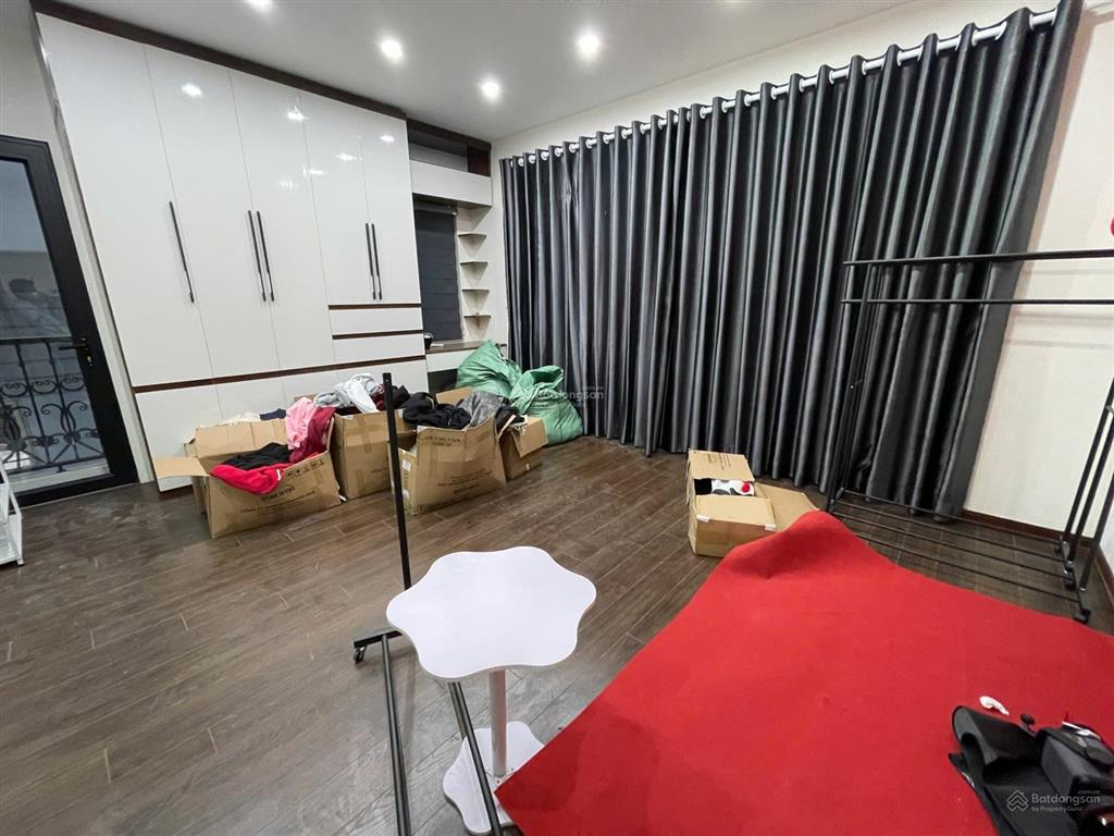 Cho thuê nhà mặt phố đại an văn quán  hà đông  lô góc 2 mặt phố  full nội thất  40m2  5 tầng