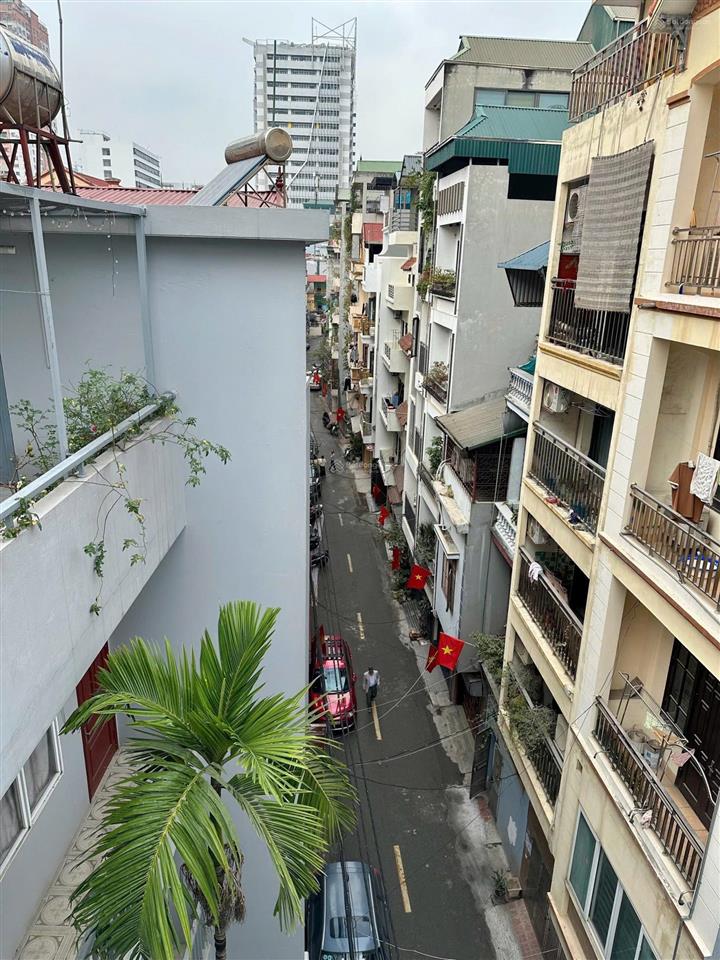 Cho thuê nhà mặt phố đại an văn quán  hà đông  lô góc 2 mặt phố  full nội thất  40m2  5 tầng