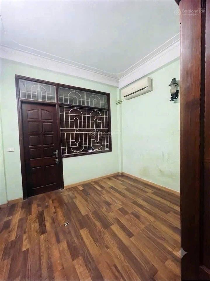 Cho thuê nhà mặt phố lê lai  hà đông  kinh doanh đỉnh  4t  40m2  ô tô tránh  vỉa hè  13,5tr