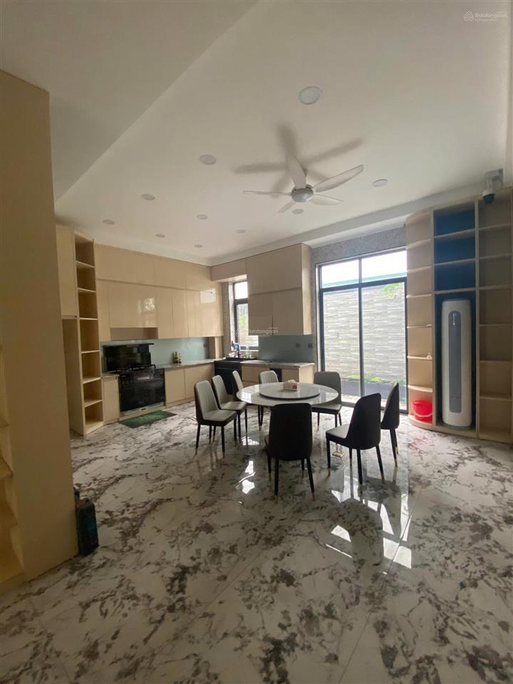 Cho thuê biệt thự vip kđt đô nghĩa, hà đông, 200m, full nội thất đẹp, sân rộng, 28 triệu/tháng