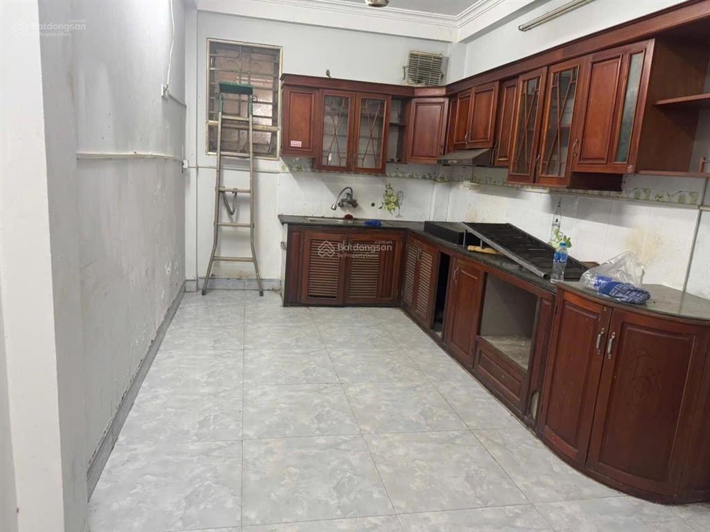Cho thuê gấp nhà phố kinh doanh, văn phòng, mặt ngõ 8 lê trọng tấn hà đông, ô tô, 45m, giá 12tr