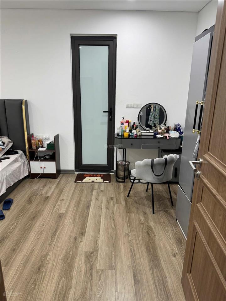 Cho thuê cc flc star tower, 12 triệu vnd, 97 m2, 3pn, 2wc, giá tốt tại quang trung, hà đông