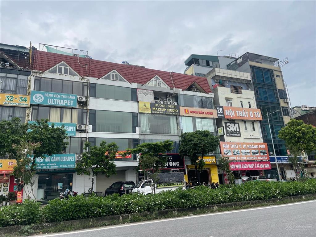 Cho thuê nhà mặt phố kinh doanh vũ trọng khánh, hà đông  5 tầng mt 6m vỉa hè  giá 35tr/tháng