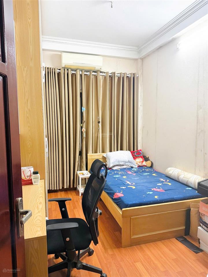 Cho thuê gấp nhà sát phố tô hiệu  hà đông nhà đẹp đủ đồ | 4 tầng | 35m | ô tô vào | 13tr/tháng