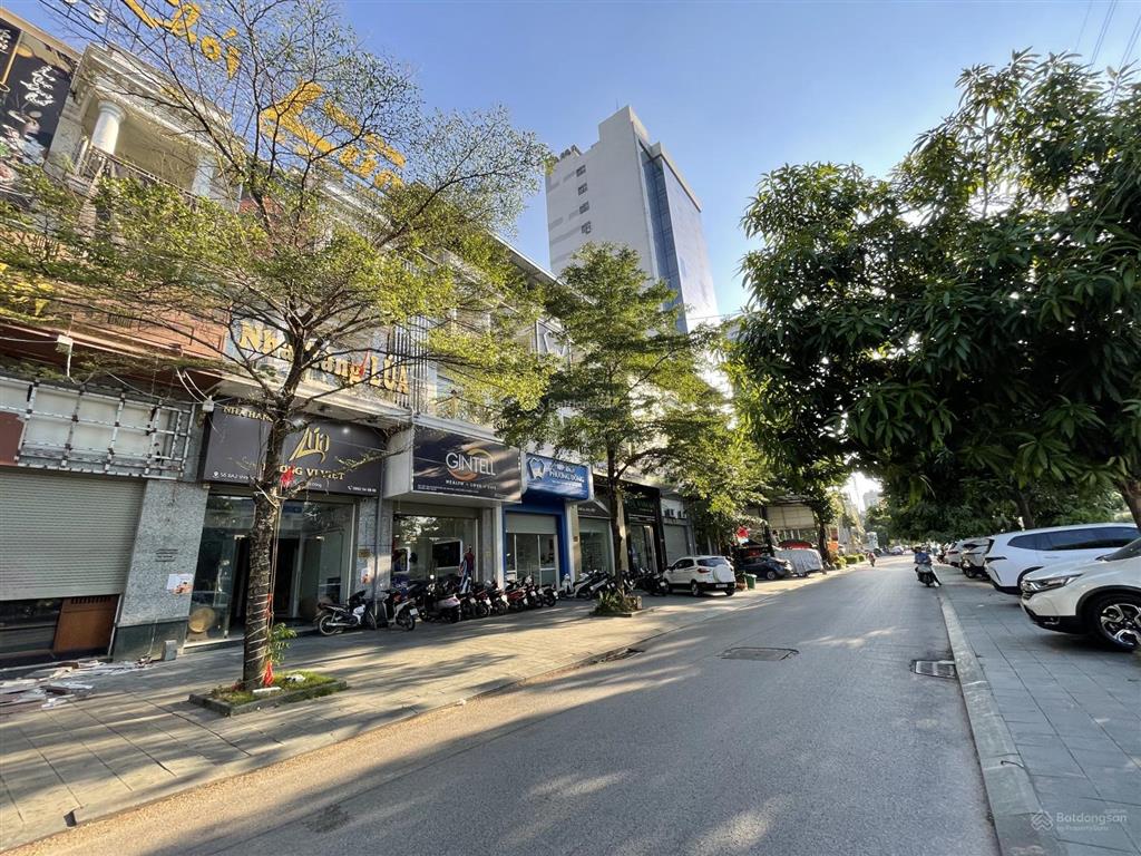 Cho thuê shophouse mặt đường tố hữu vạn phúc, hà đông, 120m, mt10m, thang máy, kinh doanh đắc địa!