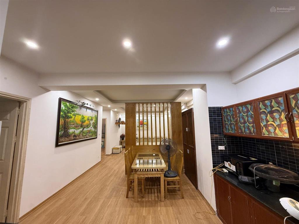 Cho thuê căn hộ ct2b xa la hà đông  105m 3 phòng ngủ full nội thất chỉ 11 triệu/tháng