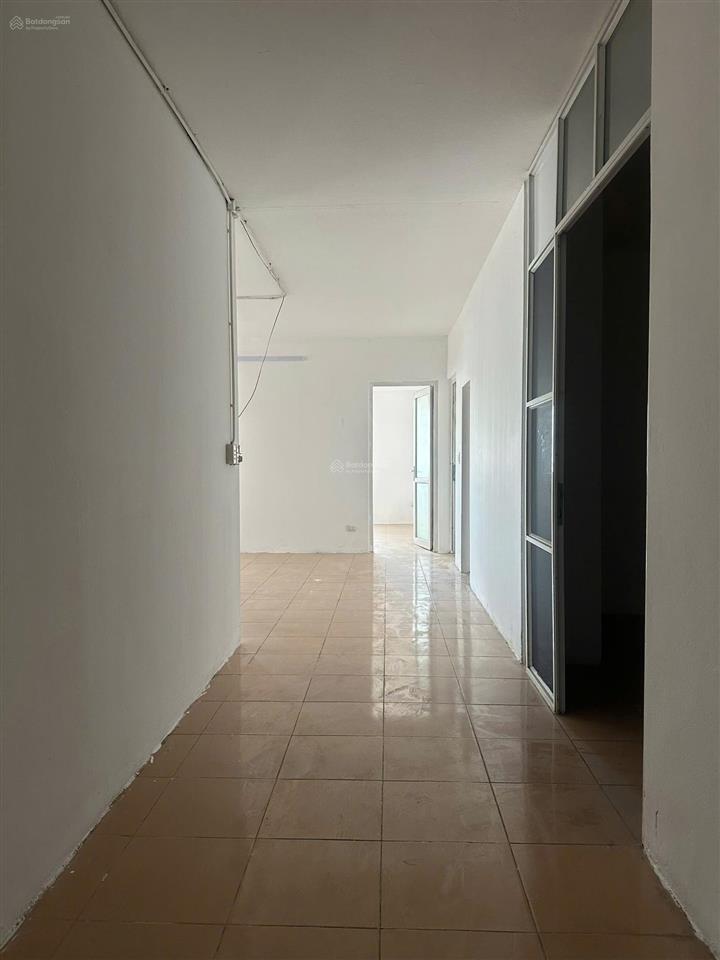 Cho thuê gấp cc thủy lợi, lê trọng tấn, hà đông, 128m2, 3 phòng, 2 wc, văn phòng, giá 9tr/tháng
