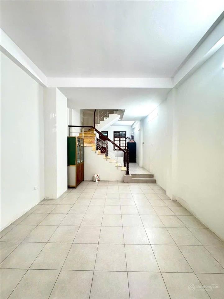 Cho thuê liền kề kđt nam la khê  hà đông  65m  4 tầng  nhà đẹp  giá chỉ 16 triệu/tháng