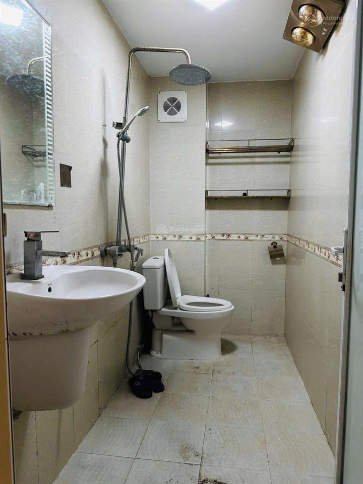 Cho thuê nhà phân lô la khê  hà đông  4 tầng ô tô tránh vỉa hè rộng chỉ 12,5 triệu/tháng