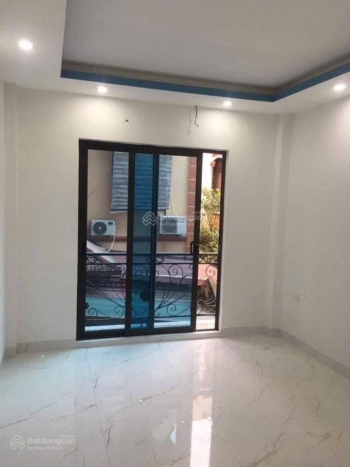 Cho thuê nhà nguyên căn đa sỹ hà đông, 40m, 4 tầng, 4 phòng ngủ, nhà mới đẹp, 11tr/tháng