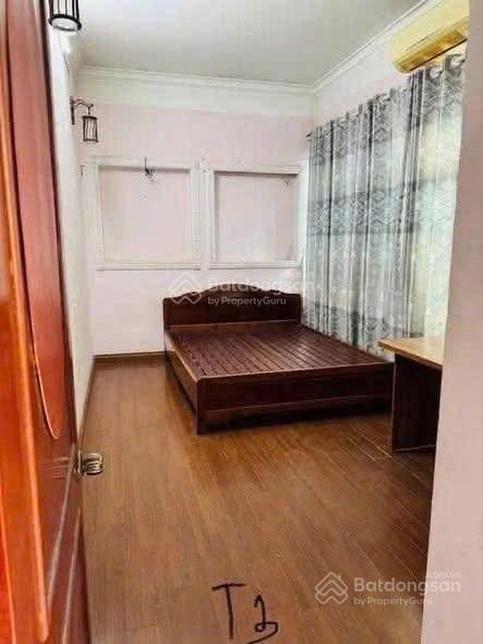 Cho thuê nhà nguyên căn bà triệu hà đông, 41m, 3 ngủ, ô tô đỗ cửa, giá 12tr/tháng