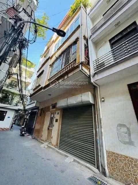 Cho thuê nhà nguyên căn bà triệu hà đông, 41m, 3 ngủ, ô tô đỗ cửa, giá 12tr/tháng