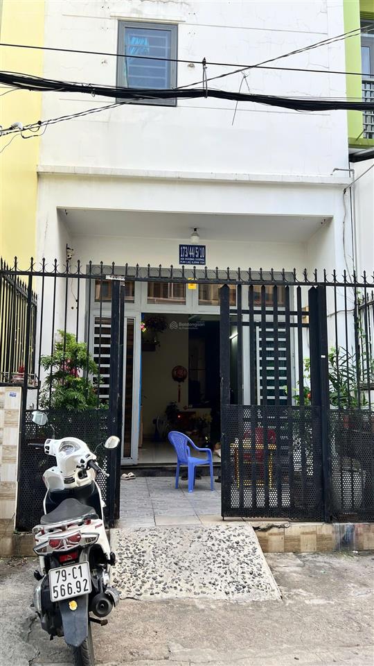 Nhà 2 lầu+st, khu phân lô vuông vức, 2 mặt tiền đều là hẻm 6m, hẻm 173 adv, sát võ văn kiệt, an lạc