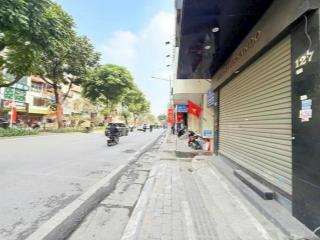 Bán nhà mặt phố ,căn góc ,kim mã , 22m2 ,6 tầng ,4mt , 13ty5  0962 039 ***