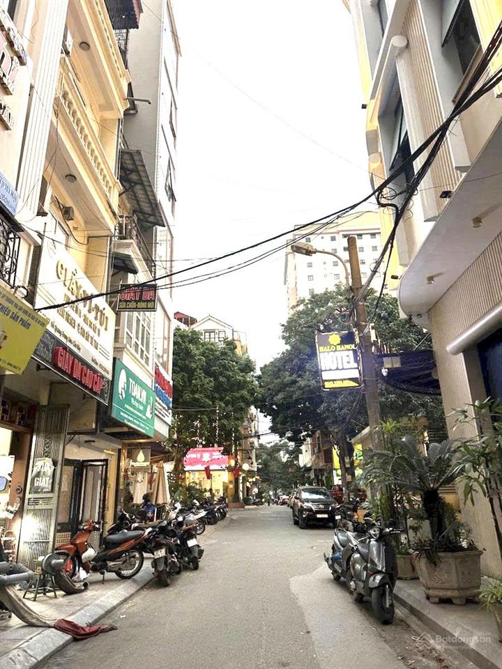 Bán nhà phân lô phố đỗ quang, cầu giấy kinh doanh, 60m2, 6 tầng, 5.2m mt, 36.5 tỷ.  0962 039 ***