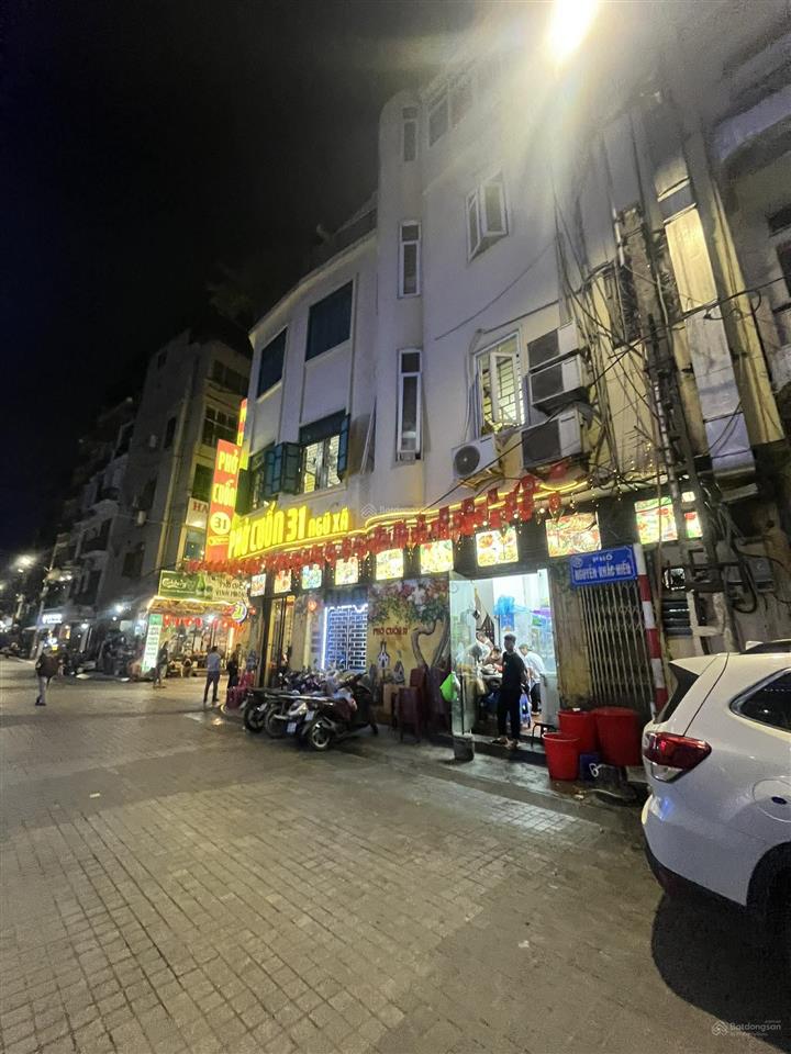 Bán nhà mặt phố giảng võ , kinh doanh đỉnh , 30m2 , 4 tầng , đang cho thuê 22tr/th  0962 039 ***