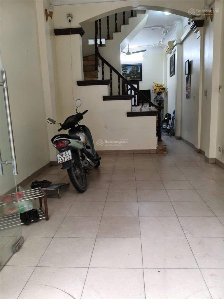 Bán nhà phân lô ngụy như kon tum nhân chính , thanh xuân ,40m2 ,5 tầng ,3,6mt ,20ty8  0962 039 ***
