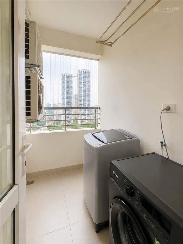 Bán căn hộ c14 tố hữu, trung văn, 70m2, 2 ngủ, 2 vs  0962 039 ***
