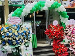Cho thuê shophouse tại park2 timecity 175m2 và 25m2 sân vườn, giá thuê 80tr/tháng (có thương lượng)
