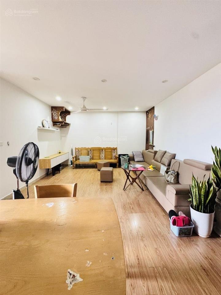 Nhà đẹp  giá hời  chốt luôn