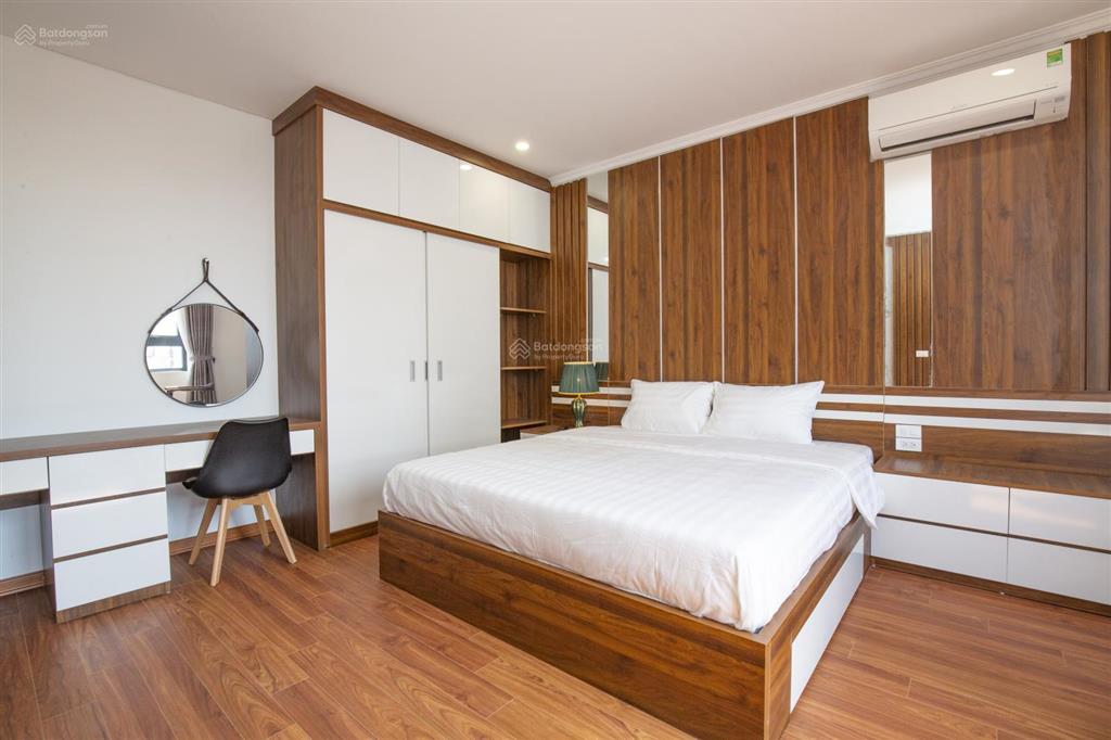 Cho thuê căn hộ dịch vụ 47 linh lang nội thất mới, view siêu đẹp