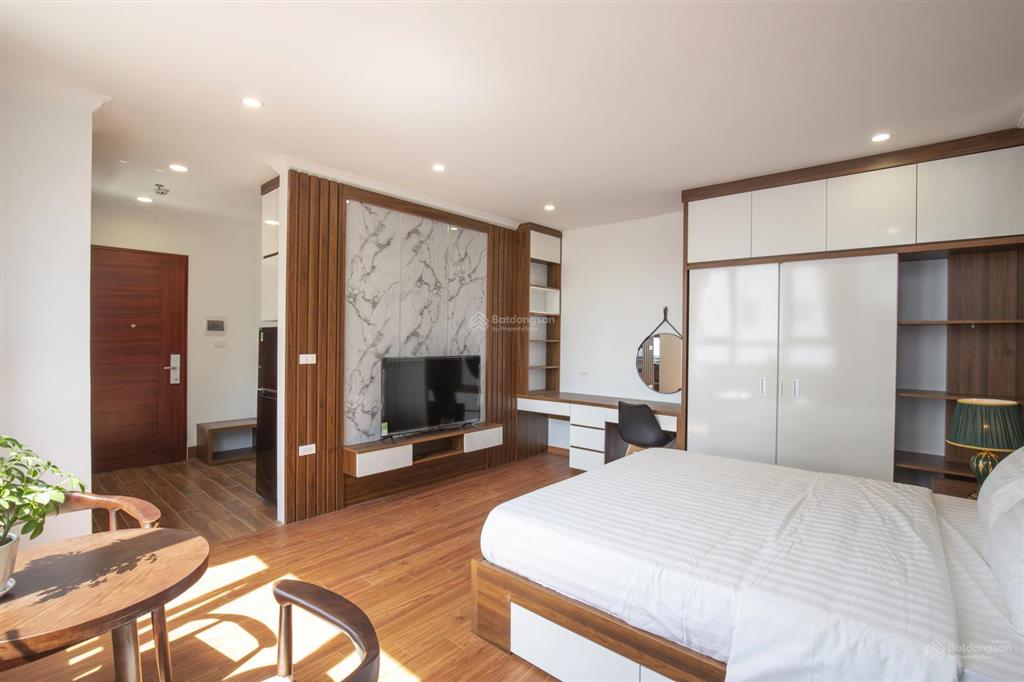 Cho thuê căn hộ dịch vụ 47 linh lang nội thất mới, view siêu đẹp