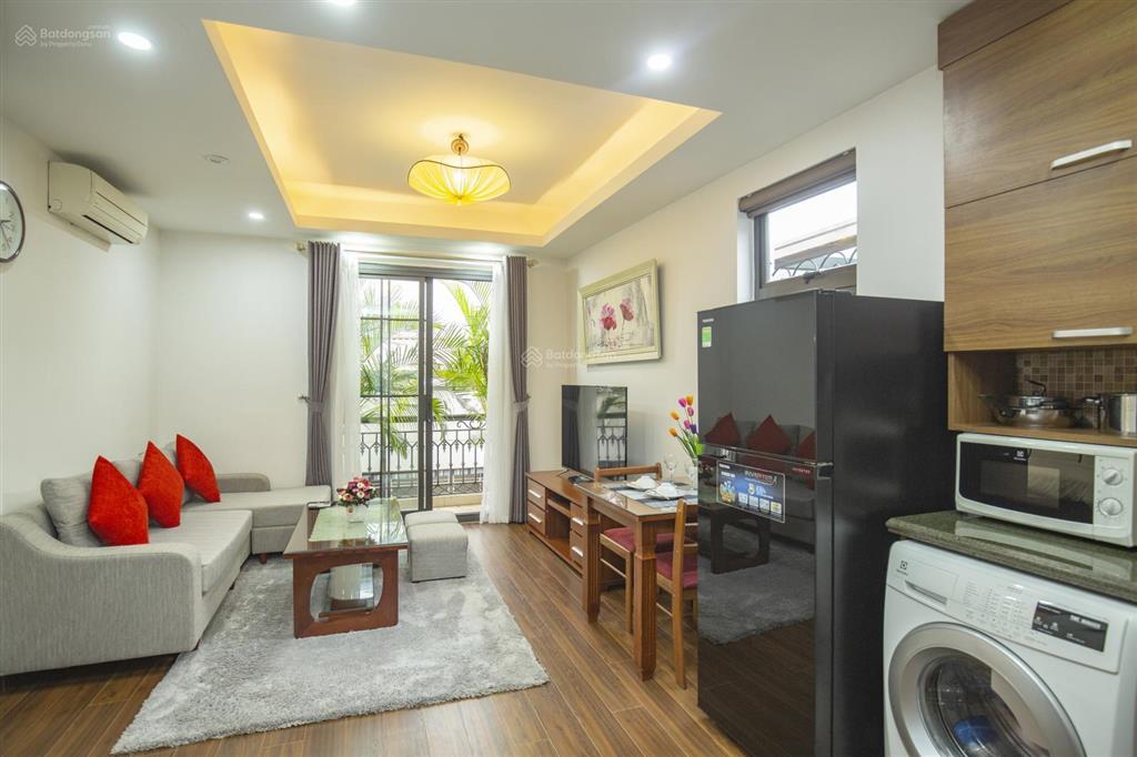 Cho thuê căn hộ dịch vụ 1pn đào tấn, ba đình full nội thất mới view cực đẹp