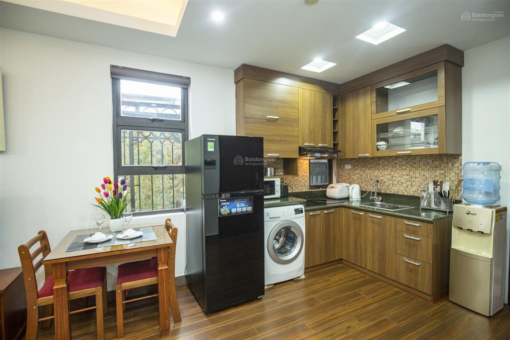 Cho thuê căn hộ dịch vụ 1pn đào tấn, ba đình full nội thất mới view cực đẹp