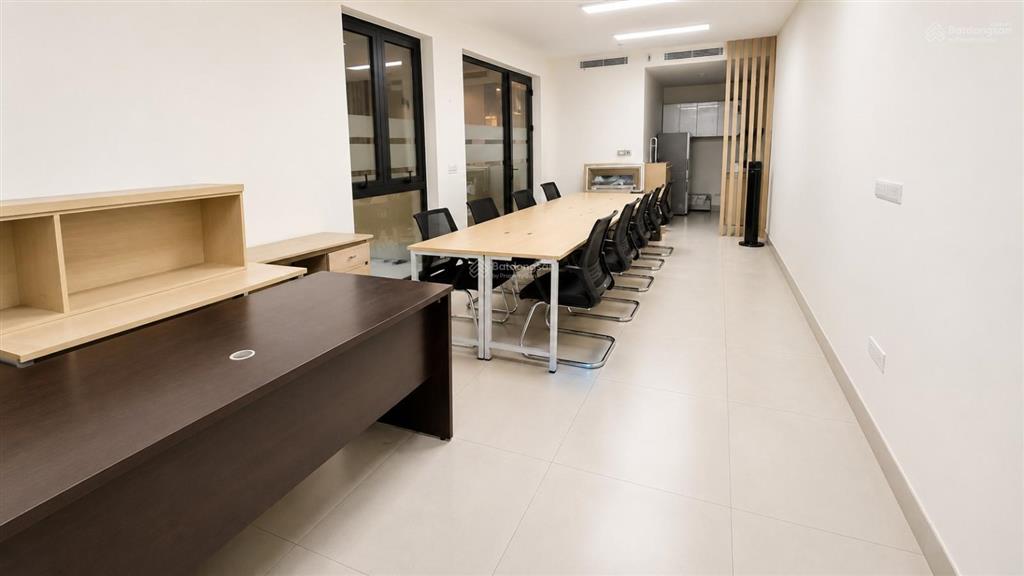 Cho thuê văn phòng tại tòa nhà sumitomo, 535 kim mã 60m2 khu ba đình, cạnh hồ ngọc khánh