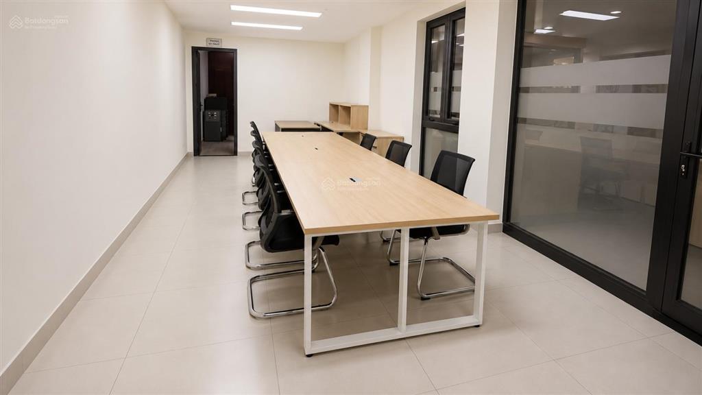 Cho thuê văn phòng tại tòa nhà sumitomo, 535 kim mã 60m2 khu ba đình, cạnh hồ ngọc khánh